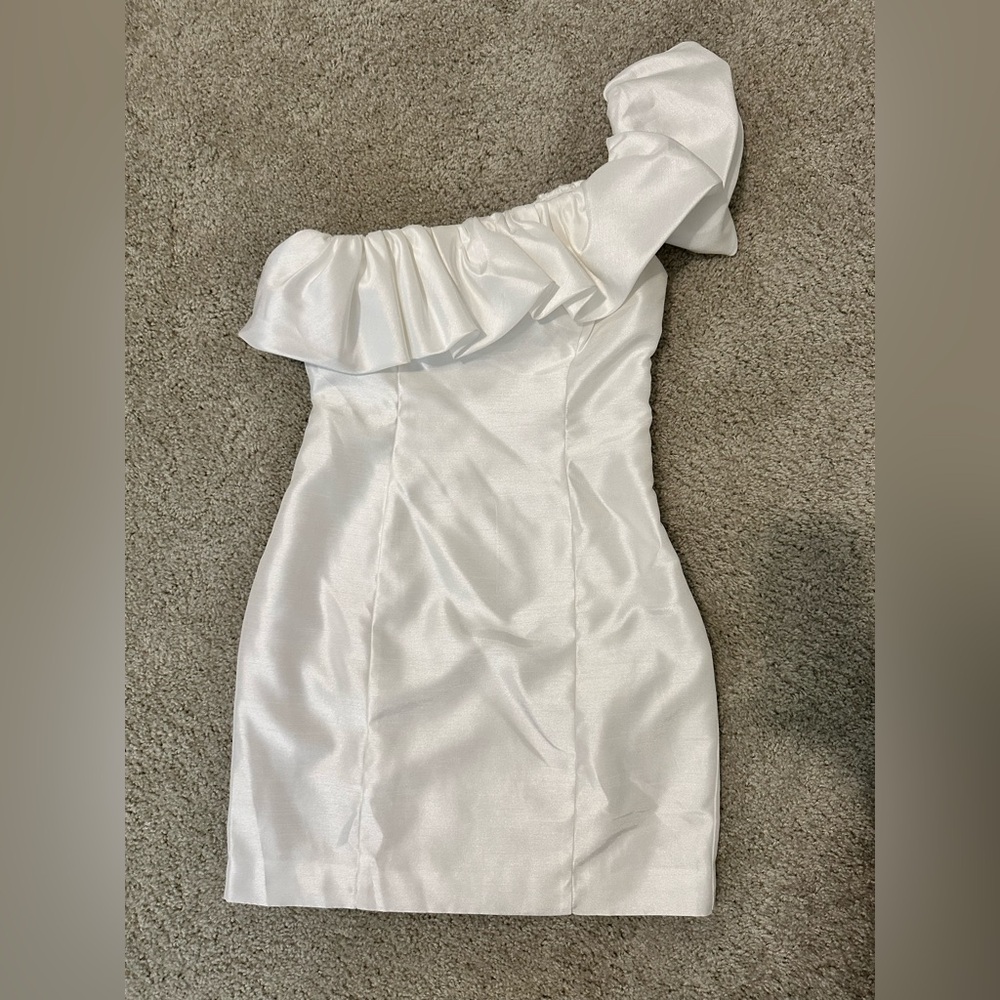 Boskemper Clair Mini Dress - White